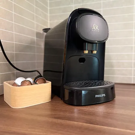 Stor Naer Flyplass, Buss Og