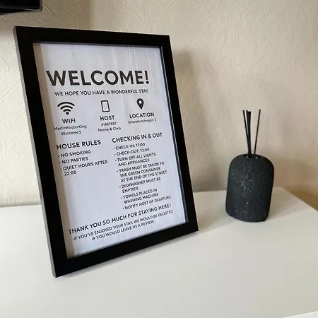 Stor Naer Flyplass, Buss Og Apartamento